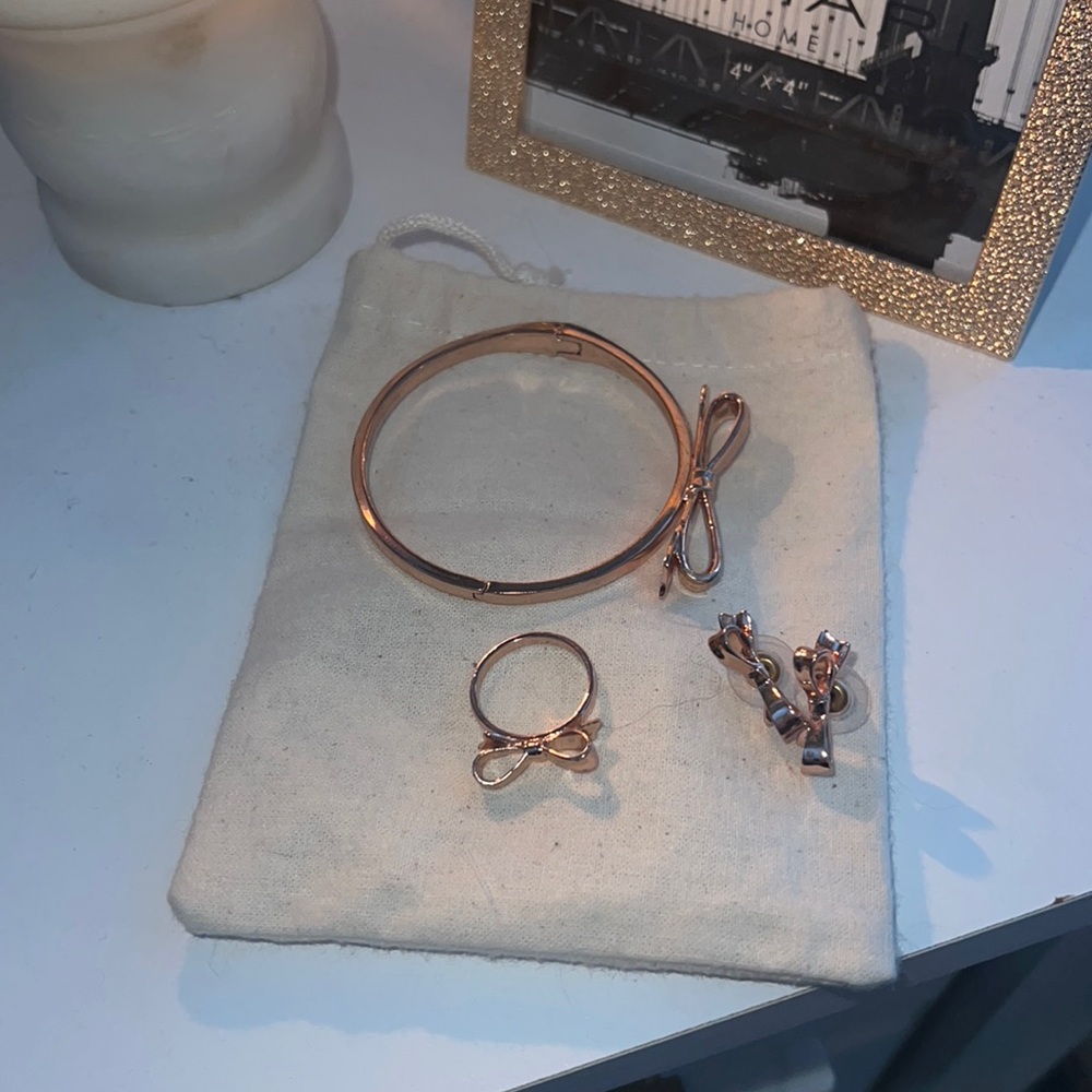 Kate Spade Bow Jewelry Set